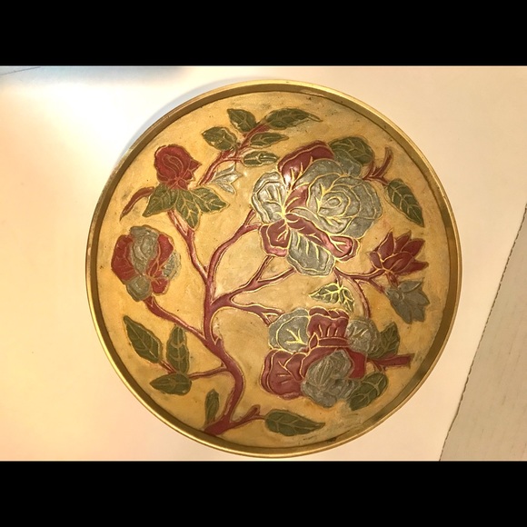 Vintage enamel brass flowers collectors plate 5 11/16” - Picture 2 of 4